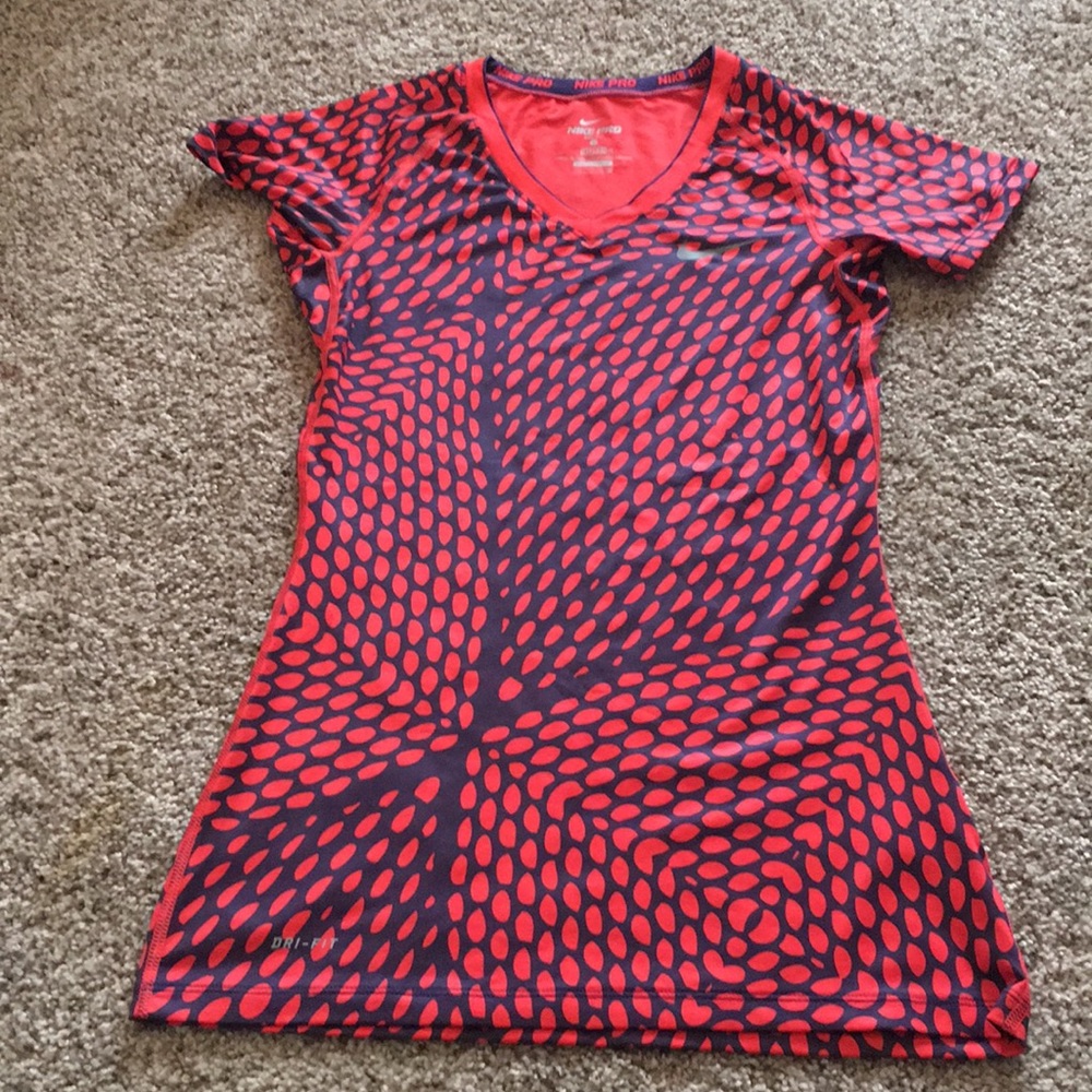 Nike DryFit Fitted Tee